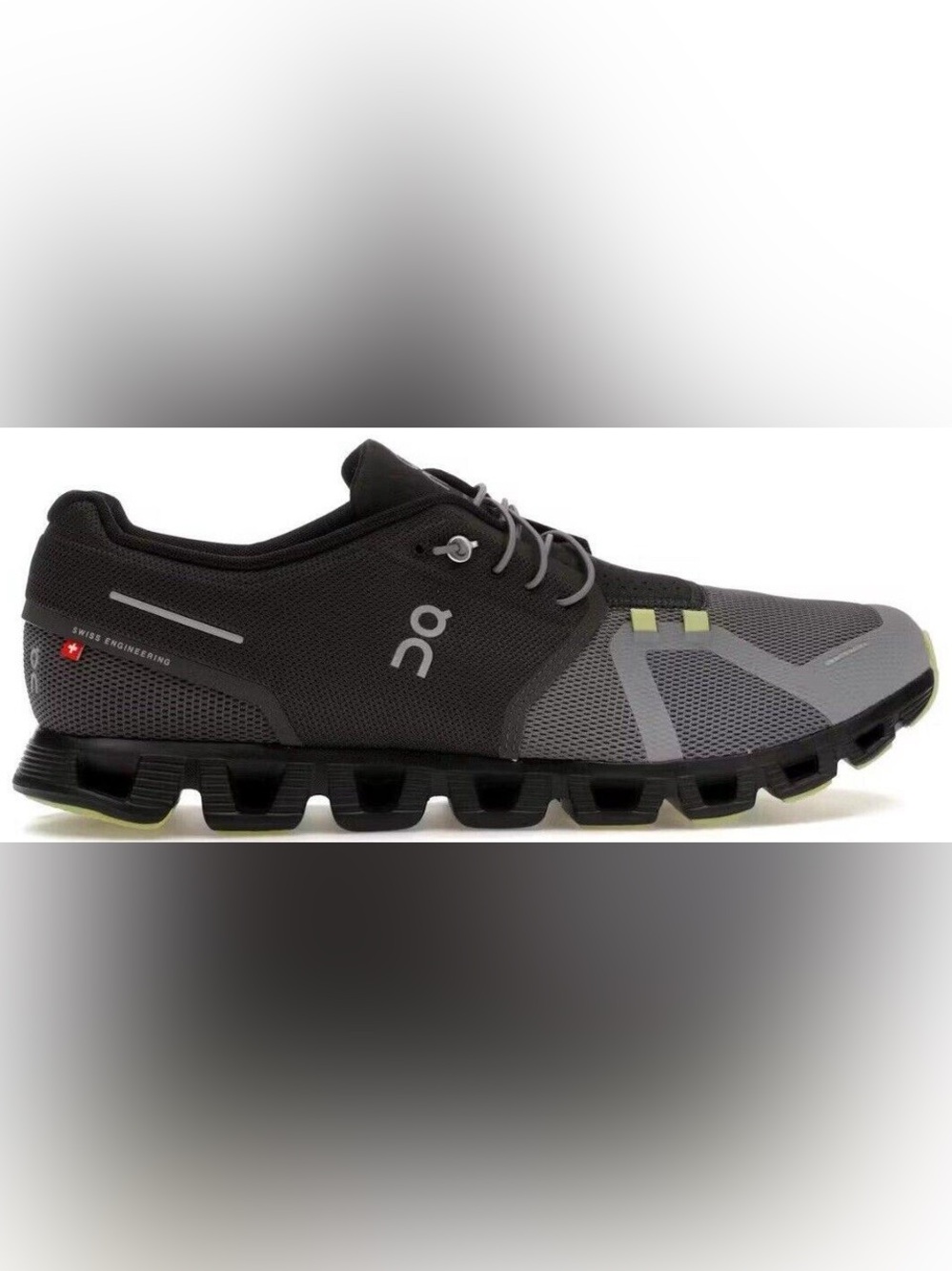 ON Running Men’s Cloud 5 in grey sz 10.5